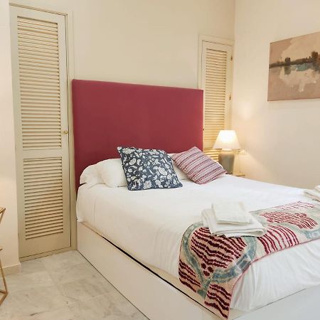 Homeyseville-Bright Apartment At Santa Cruz 4 Pax, Parking Optional 외부 사진