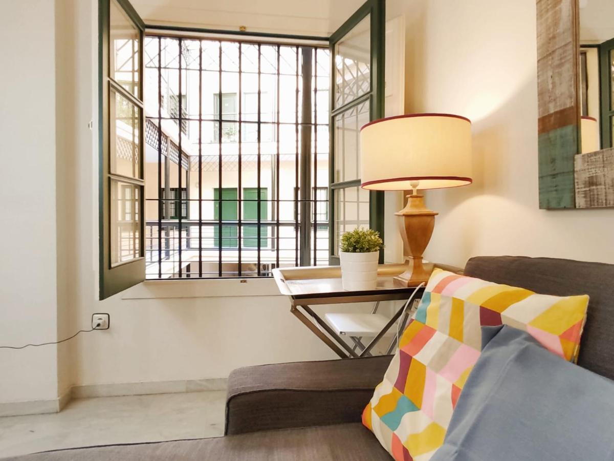 Homeyseville-Bright Apartment At Santa Cruz 4 Pax, Parking Optional 외부 사진