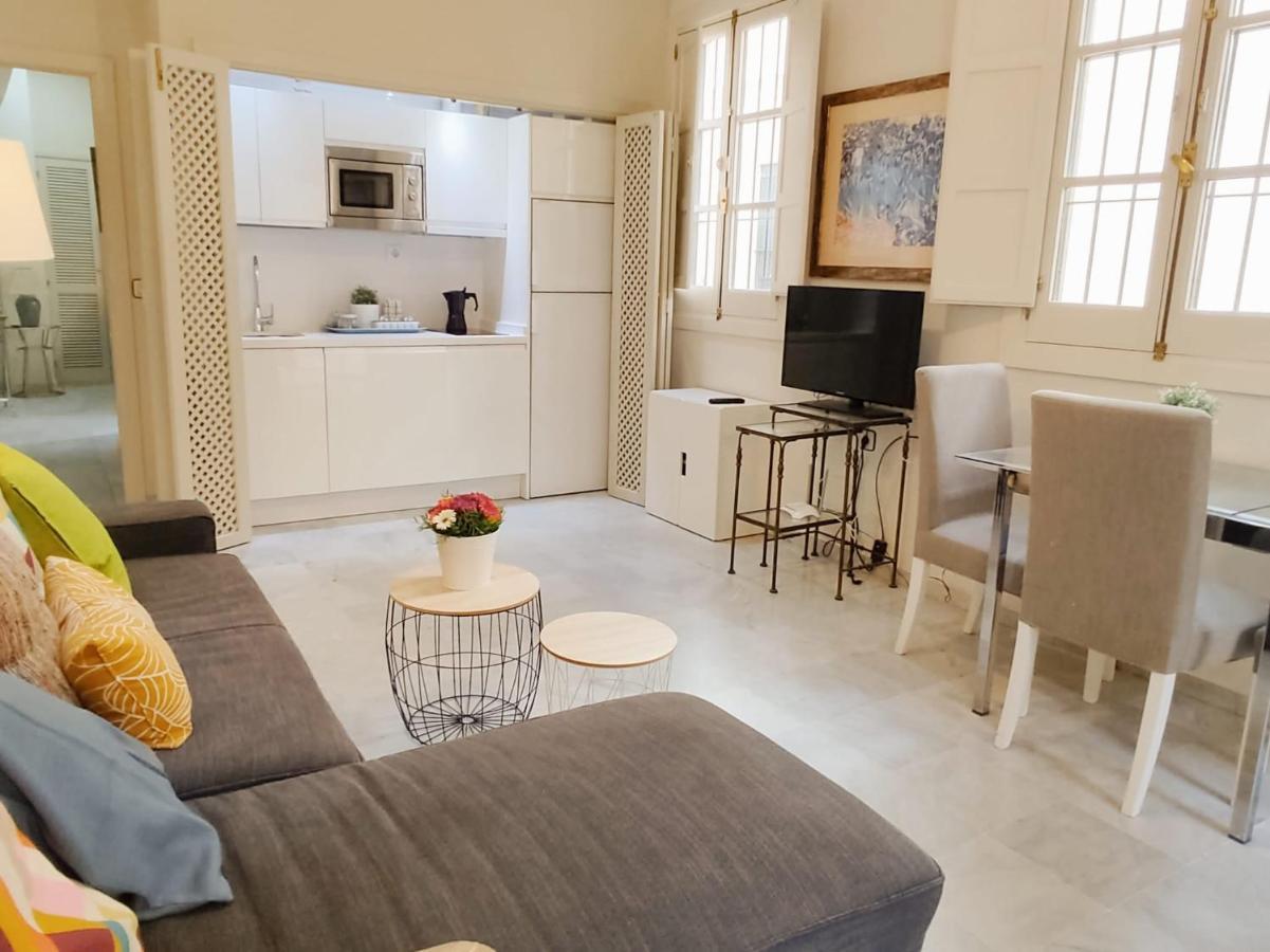 Homeyseville-Bright Apartment At Santa Cruz 4 Pax, Parking Optional 외부 사진