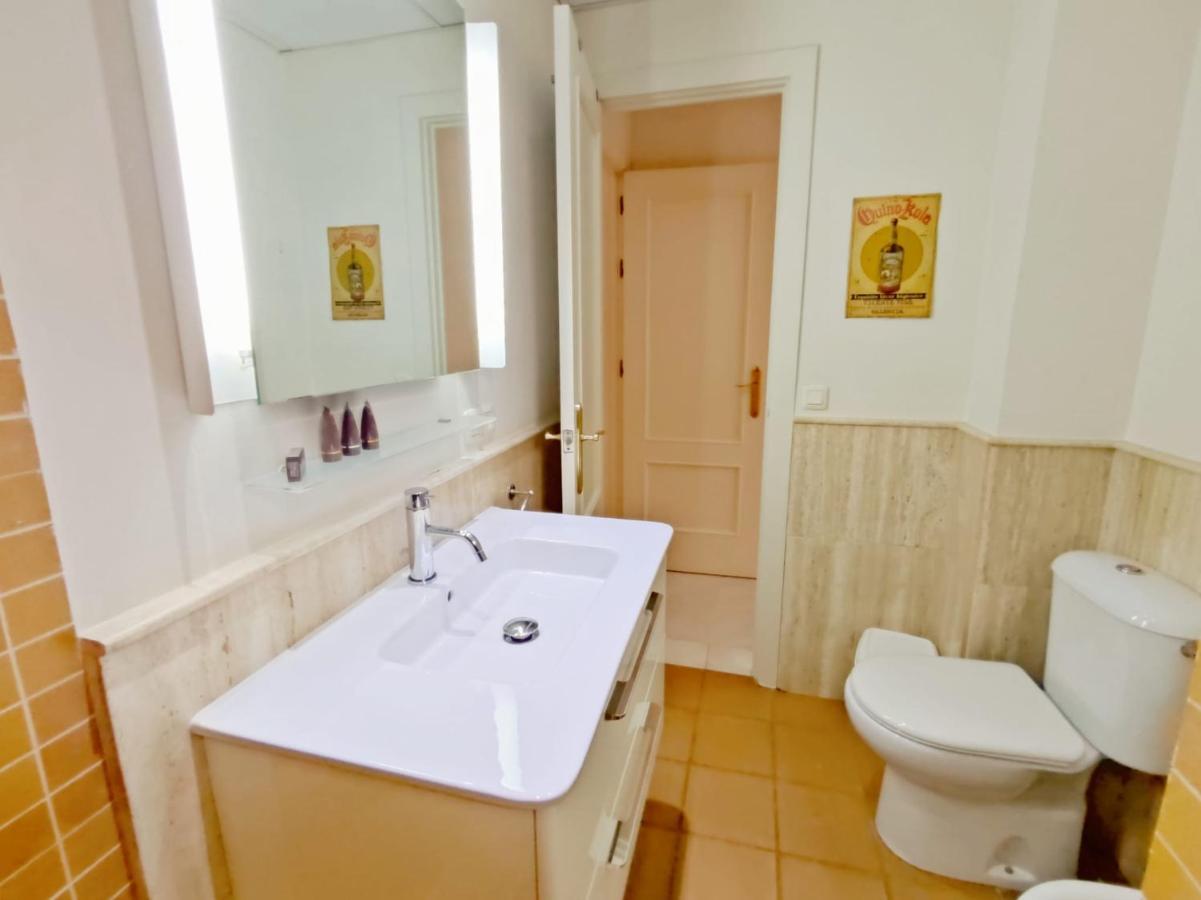 Homeyseville-Bright Apartment At Santa Cruz 4 Pax, Parking Optional 외부 사진